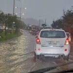 Una de as zonas afectadas por las fuertes lluvias en Cuenca fue la vía rápida.