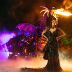 Disney anunció este viernes el lanzamiento de una colección de vestidos de novia sofisticados, con un toque de fantasía e inspirados en las más memorables villanas de sus películas animadas, tales como Maléfica, la Reina Malvada o Úrsula, entre otras. EFE