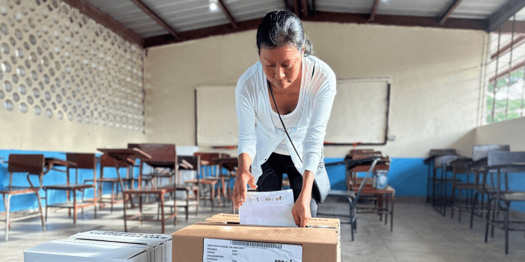 El Pleno del CNE aprobó el calendario electoral y declaró el inicio del proceso electoral del Referéndum y Consulta Popular 2024.