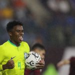 Endrick celebra triunfo de Brasil ante Venezuela. Foto: EFE