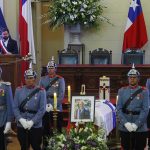 Boric, definió este viernes al expresidente Sebastián Piñera como un líder que "abrió camino a una derecha moderna y democrática" y aseguró durante su funeral de Estado que el exmandatario fallecido en un accidente de helicóptero "jamás se restó a brindar consejo, a pesar de las públicas diferencias que hayamos tenido en el pasado". EFE