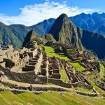 El acceso al sitio arqueológico de Machu Picchu se realiza "de manera normal", a pesar de que un tramo de la vía férrea que conduce al lugar
