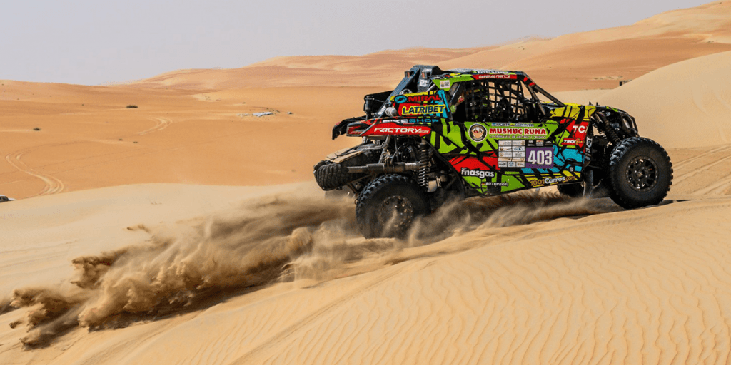 Sebastián Guayasamín y su copiloto, Fernando Acosta, lograron el segundo lugar en la segunda etapa del Campeonato Mundial del Rally Raid.