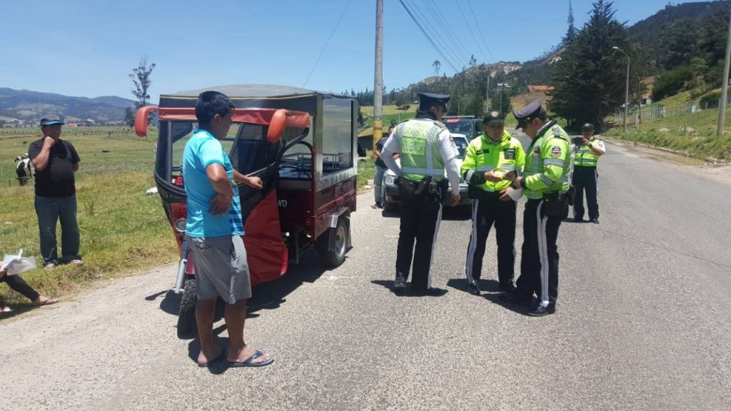 Están prohibidas las tricimotos en Cuenca