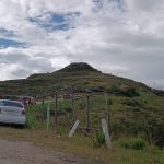 : En la cima del cerro Monjas se ha abierto una vía que conduce a espacios turísticos que se han implementado en este cerro. / XCA