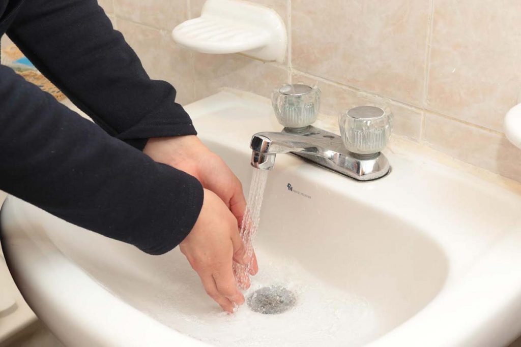 Se prevé que en Cuenca existe un consumo excesivo de agua potable y por eso se prevén cortes del suministro.