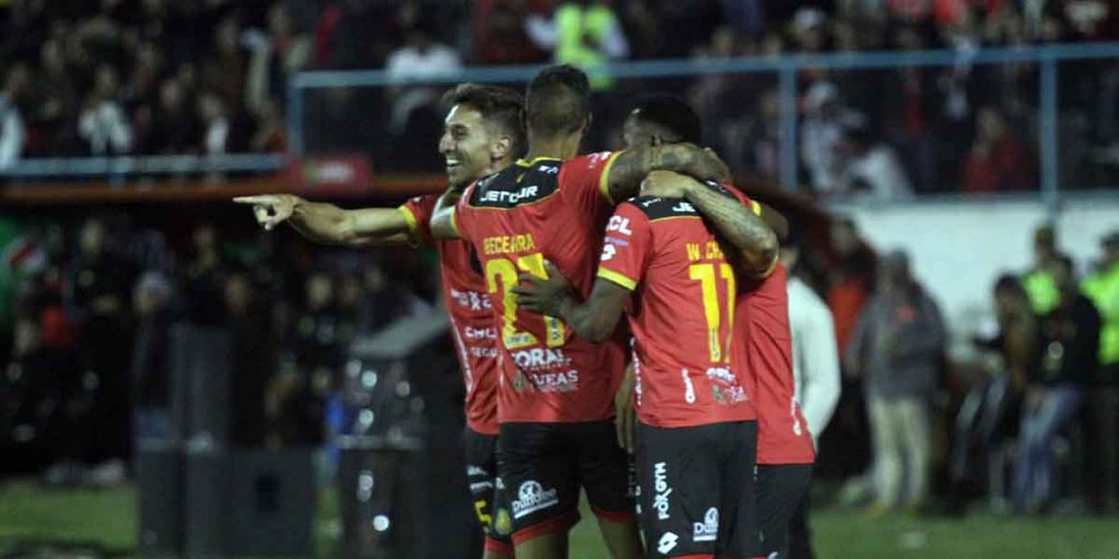 Deportivo Cuenca confirmó que la venta de las entradas para el partido de Sudamericana será en línea. Hay más buses para irlos a apoyar.