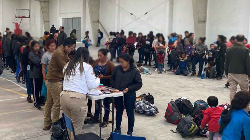 Entre el grupo de migrantes detenidos dentro de una tractocamión en la frontera con México hay ecuatorianos.