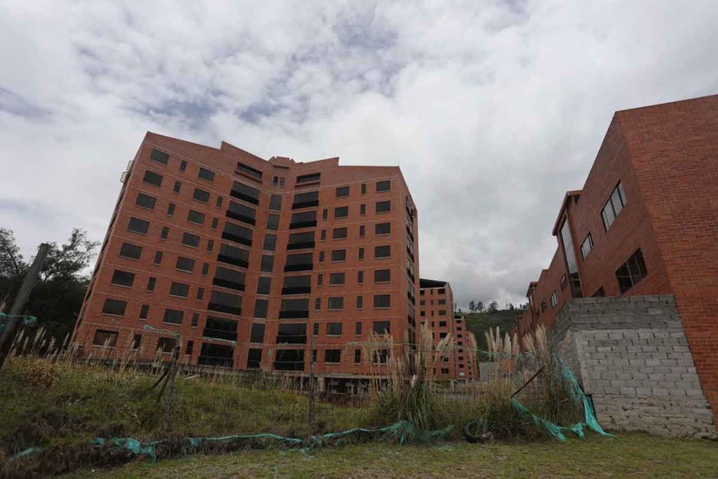 Estado actual de las torres correspondientes a las fases 3 y 4 del proyecto inmobiliario ‘Rieles de Monay’. /XCA