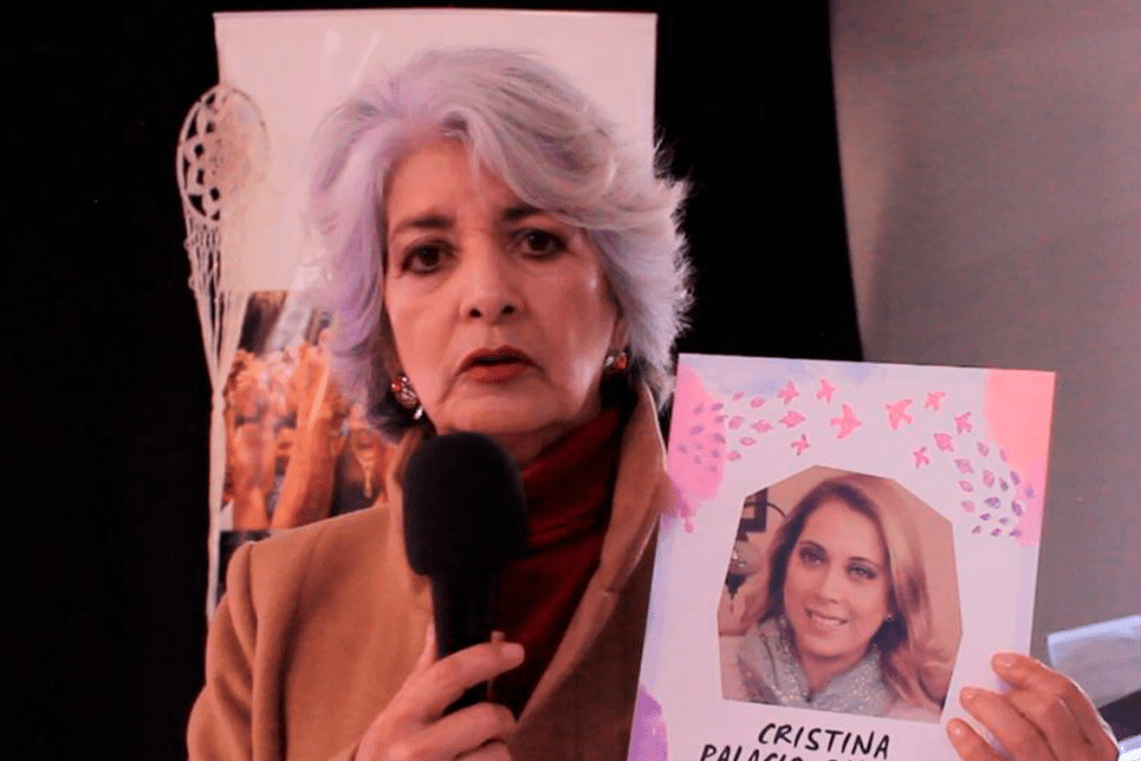 Sonia Salamea, madre de Cristina Palacio presentará un libro en memoria de su hija, Cristina Palacio, quien fue víctima de femicidio. Foto Internet