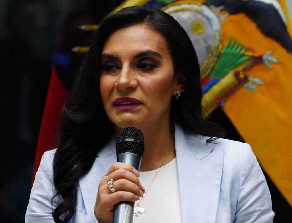 La vicepresidenta Verónica Abad se pronunció a cerca de la detención de su hijo.