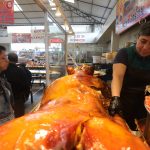 Los comerciantes de la sección de comidas del mercado 10 de Agosto son los primeros beneficiarios del proyecto “Mercados gastronómicos turísticos”. XCA