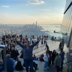El mirador del edificio Edge se convierte en el cuarto observatorio de New York y el más concurrido para el eclipse solar efectuado el pasado 8 de abril; el costo de la entrada se duplicó.