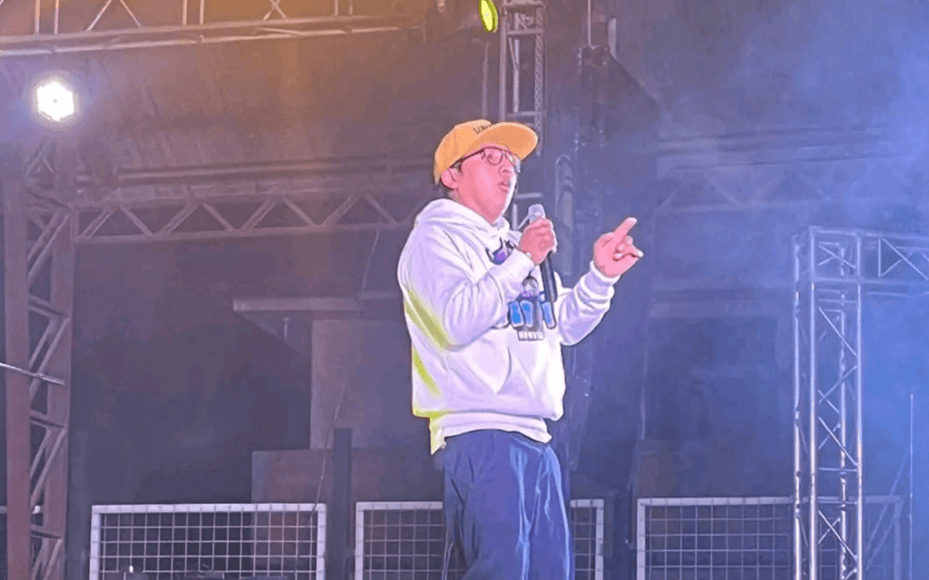 José Pacheco, oriundo de la comunidad La Higuera, de Paute, trabaja para cumplir el sueño de ser un artista urbano reconocido.