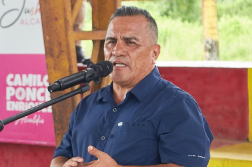 José Sánchez, alcaldede Camilo Ponce Enríquez fue asesinado en una balacera en el centro del cantón. Foto Archivo