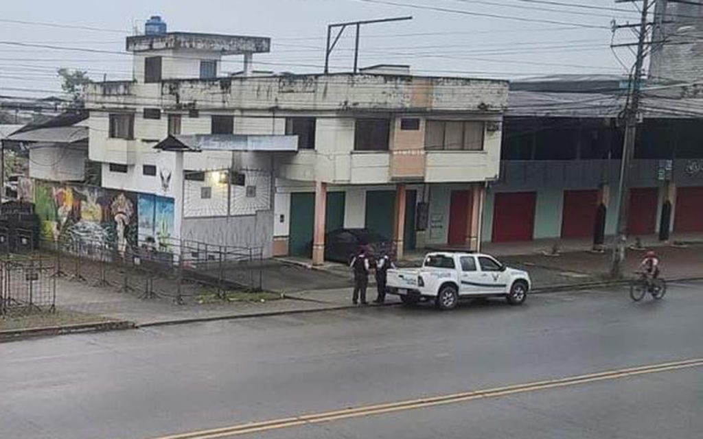 Una cabeza humana es hallada en los exteriores del Comando de Policía en La Troncal.