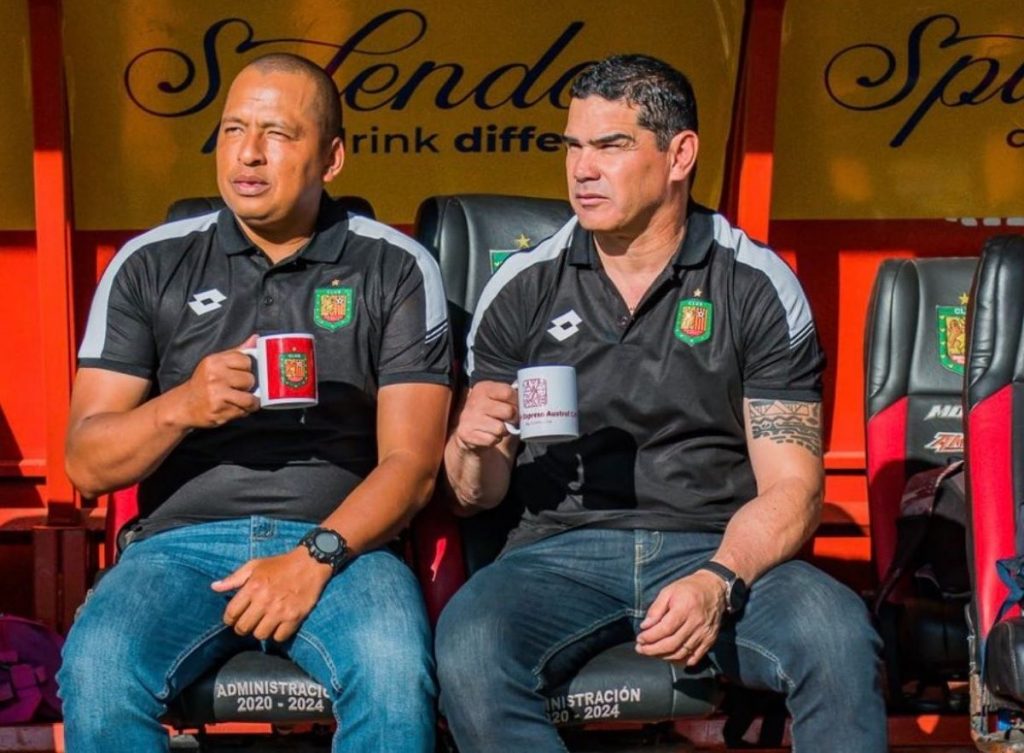Jerson Stacio y Marcelo Velazco estarán al mando como entrenador y asistente técnico, respectivamente, del Deportivo Cuenca.
