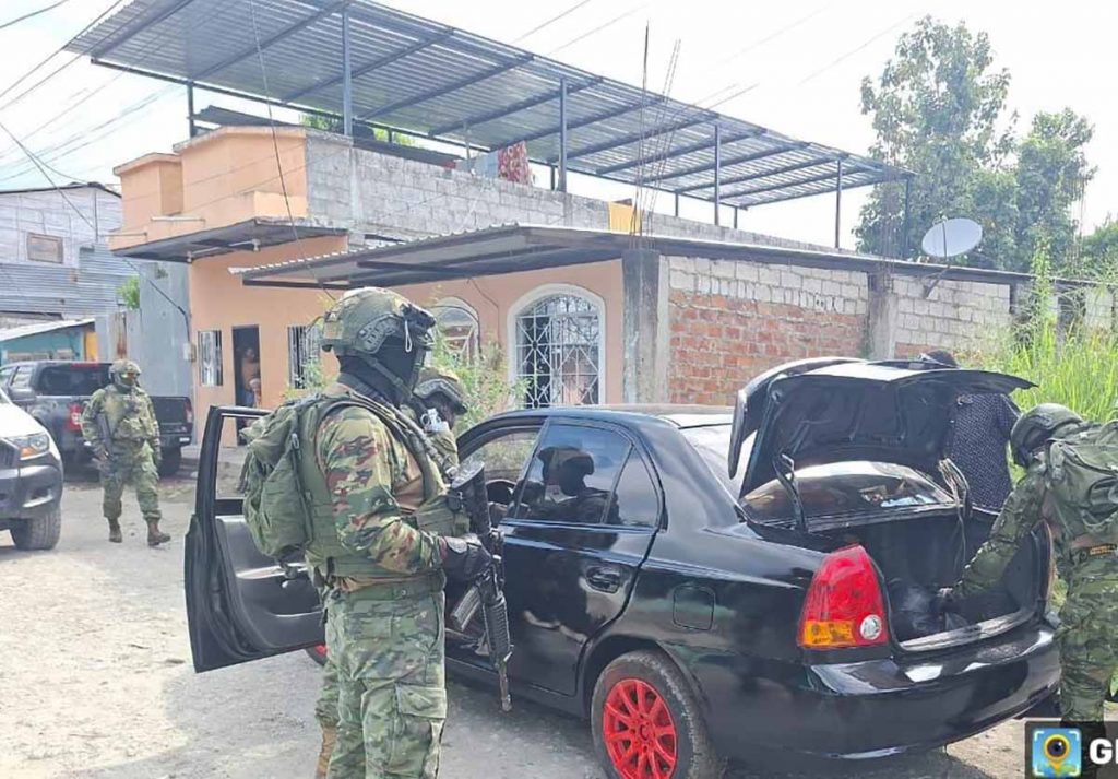 El personal militar actuó durante el estado de excepción y el toque de queda.