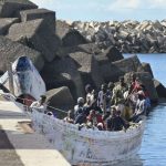 El pleno del Congreso español decidió tramitar una iniciativa legislativa popular para la regularización de 500.000 extranjeros.