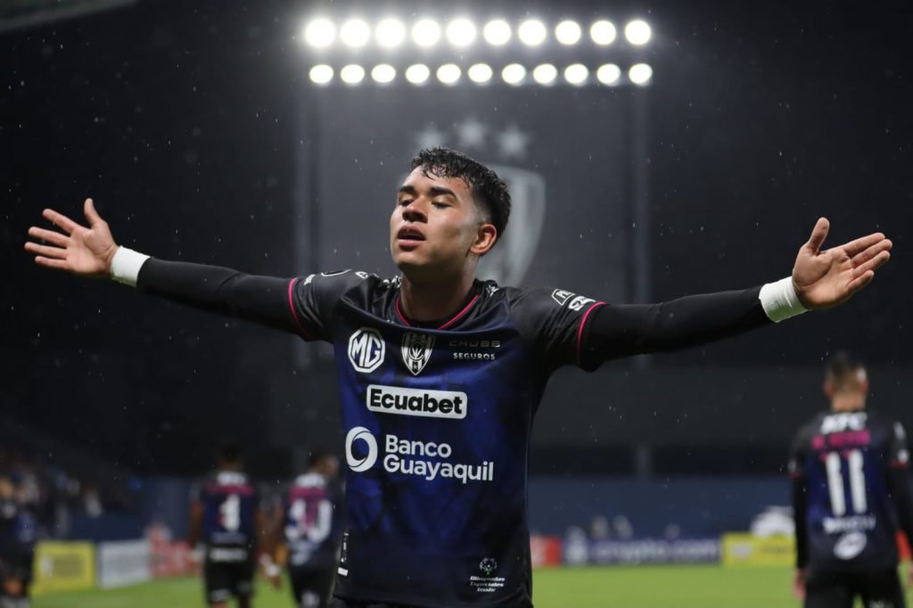 Kendry Páez se convierte en el jugador más joven en marcar en la Copa Libertadores. Foto: Independiente del Valle
