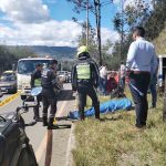 Accidente en la autopista Cuenca - Azogues, a la altura de las lagunas de oxigenación (Nulti).