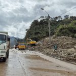 En el sector Sayausí, de la Cuenca-Molleturo, se habilitó desde ayer el paso vehicular de forma controlada. Se lo hizo luego de tres días de labores de limpieza. Cortesía
