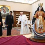 Esta imagen de la Virgen del Cisne fue entregada al papa Francisco.