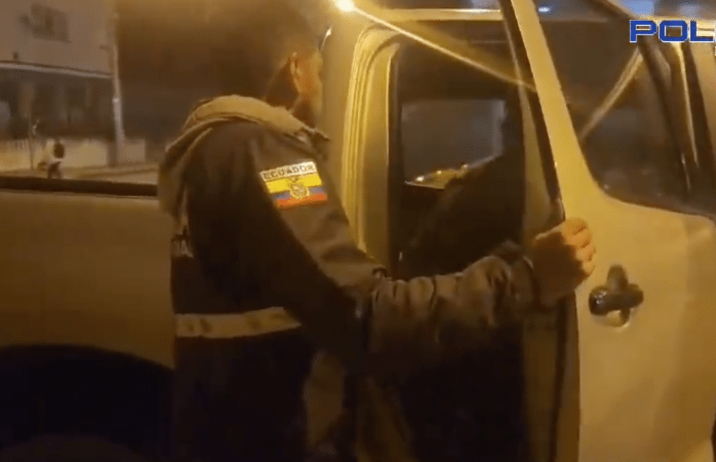 Momento de la detención en Azuay del quinto más buscado en Guayas.