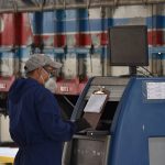 Entidades de Cuenca, que brindan servicios como la revisión técnica vehicular, tienen horarios diferenciados por el feriado.