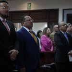 Mauricio Torres (centro) presentó nueva imagen de la Contraloría General del Estado (CGE)