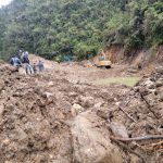 En la parte alta del Sígsig se da la minería. Las autoridades locales con instituciones del Estado han realizado operativos para tratar de frenar esta actividad. Cortesía