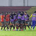 Jugadores del Deportivo Cuenca celebran gol de la victoria. Foto: API