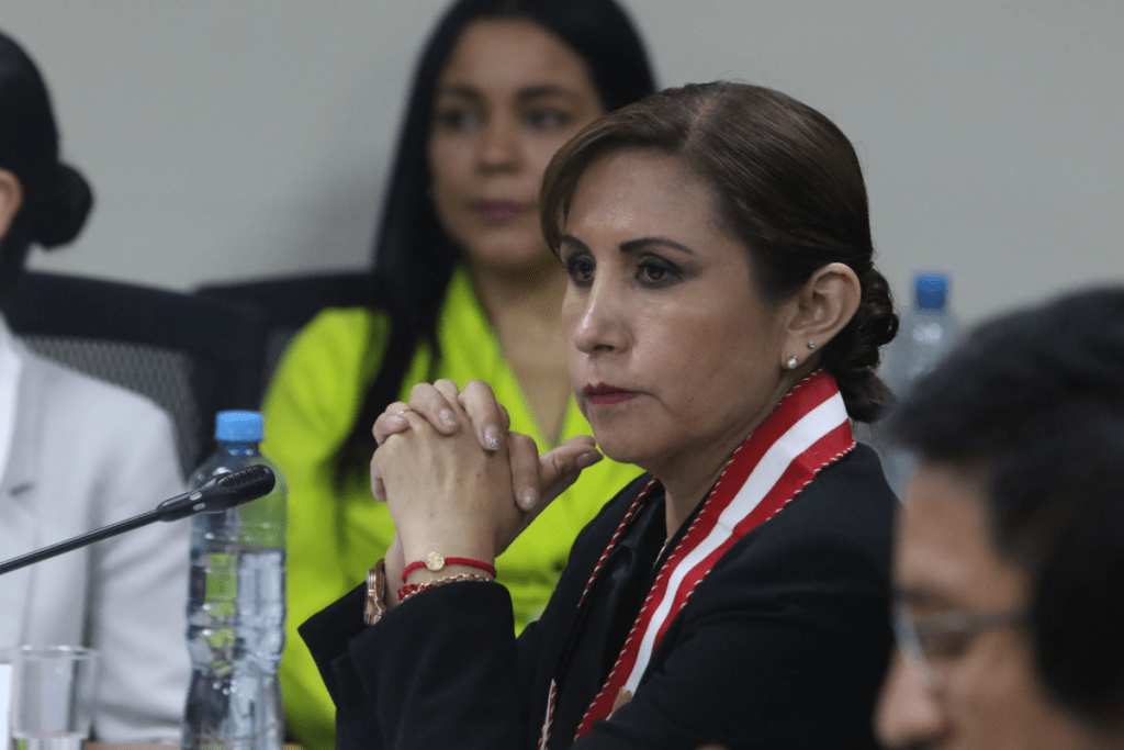La Junta Nacional de Justicia de Perú (JNJ), el máximo órgano de la judicatura, decidió este miércoles la destitución de la fiscal general peruana, Patricia Benavides.