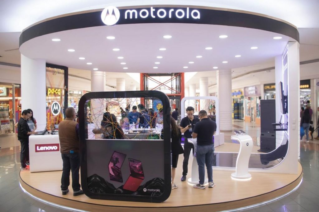 Local de Motorola en Ecuador, que se inauguró en el marco del acuerdo entre Grupo Consenso-Indurama y Motorola-Lenovo