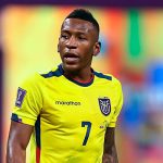 Pervis Estupiñán, lateral izquierdo de la Selección Ecuatoriana de Fútbol, se perderá la participación en la Copa América.