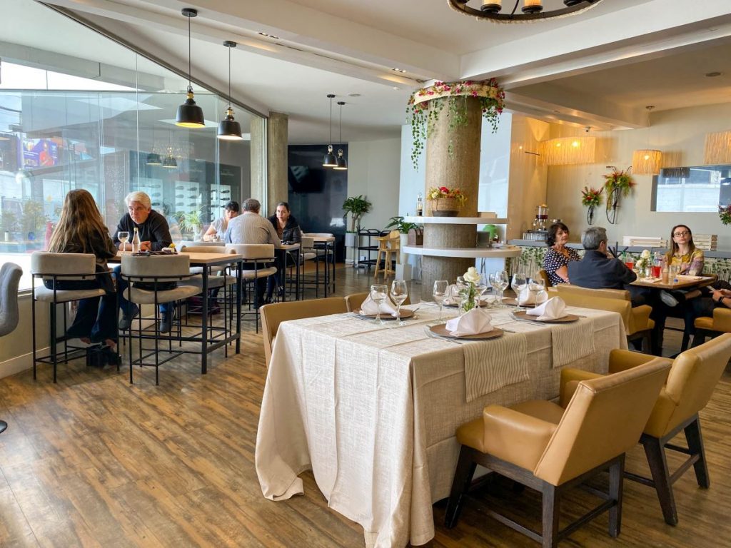 Para el próximo feriado del 24 de mayo de 2024, se espera una alta tasa de ocupación hotelera.