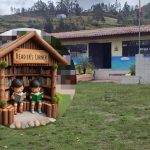 En la Unidad Educativa Teresa de Jesús Torres se busca implementar un biblioteca verde.