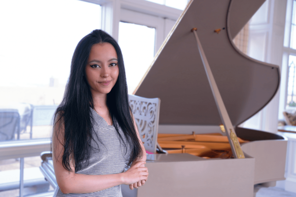 Rafaela Gutiérrez, migrante ecuatoriana, directora creativa de CreateSafe.