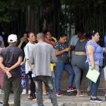 Acnur y representantes de los países latinoamericanos comenzaron en Bogotá la tercera ronda de consultas técnicas para la adopción de un nuevo plan estratégico regional de protección de personas desplazadas en contextos de desastres y efectos del cambio climático. EFE