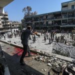 El Ministerio de Sanidad afirma que hay además unos 10.000 desaparecidos cuyos cuerpos están aún bajo los escombros.