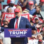 Donald Trump,prometió "desechar" este plan de regularización en cuanto ponga un pie en la Casa Blanca, en caso de ser reelegido en las próximos comicios.