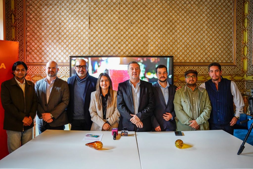 El proyecto busca fortalecer a la gastronomía cuencana con un encuentro con restaurantes y locales de la ciudad.