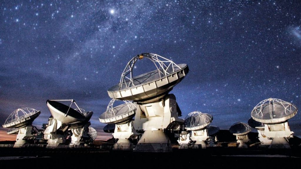 El presidente chileno Gabriel Boric reivindicó a su país como "capital mundial de la astronomía" por sus esenciales contribuciones al Observatorio Europeo Austra.