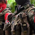 El Ejército de Liberación Nacional (ELN) celebró su VI Congreso Nacional, después de casi una década del anterior, en el que ratificó en su cargo a la gran mayoría de los miembros de la cúpula, y en la que reafirmó su compromiso por la paz, a pesar de que reconoce que la actual mesa de negociaciones pasa "por una grave crisis".
