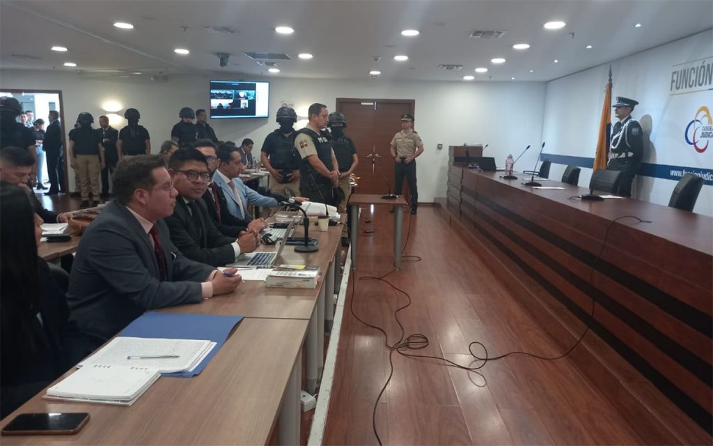 Inició el juicio contra cinco procesados por el asesinato de Fernando Villavicencio.