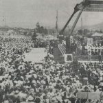 Gran aglomeración de personas en Miraflores durante la visita del papa Juan Pablo II a Cuenca el 29 de enero de 1985. Se estima que fueron unas 250.000. /FCS