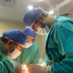 Médicos de centro avalados por INDOT realizan los trasplantes en el país. /Cortesía