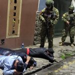 Uniformados detuvieron a cuatro personas que aparentemente participaban en un intento de secuestro en la ciudad de Cuenca.