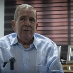 La coalición opositora aseguró que a través de su candidato, Edmundo González Urrutia, se garantizará "la libertad de prensa" en Venezuela, donde -según la Sociedad Interamericana de Prensa- se mantiene un "apagón informativo casi total", porque los canales de televisión y emisoras de radio están "silenciadas".