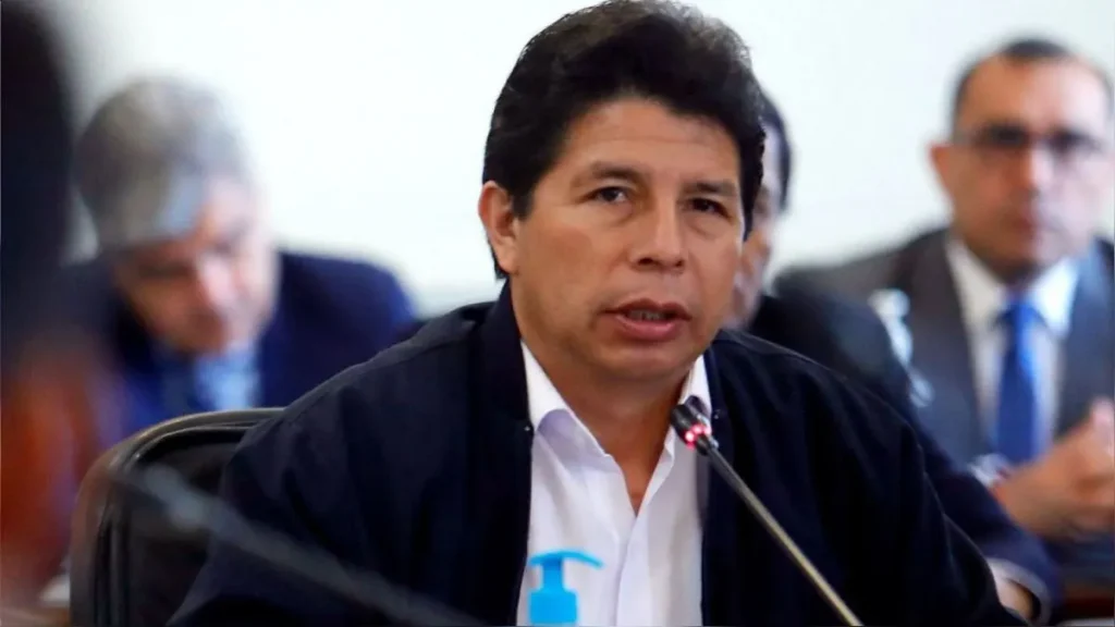 El acta de detención policial del expresidente peruano Pedro Castillo no vulneró el proceso abierto en su contra por rebelión y otros delitos, tras el intento de dar un autogolpe en el 2022, según una resolución de la Sala Permanente de la Corte Suprema de Justicia de Perú.